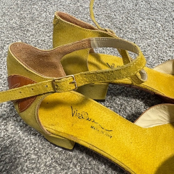 Vintage Italian Leather Yellow and Orange Pumps Size 9 - Picture 8 of 16